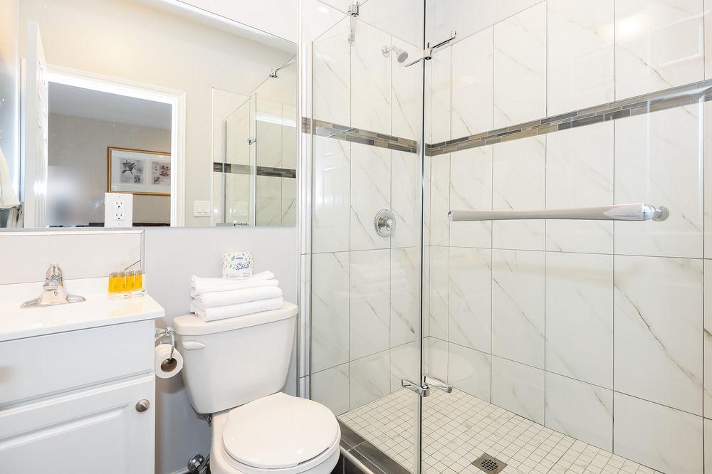 Ottawa Inn Hotel Ngoại thất bức ảnh