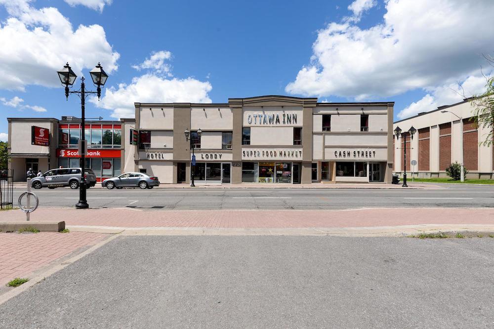 Ottawa Inn Hotel Ngoại thất bức ảnh
